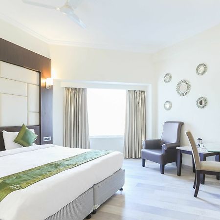 Treebo Trend Wood Bridge Hotel Hyderabad Ngoại thất bức ảnh