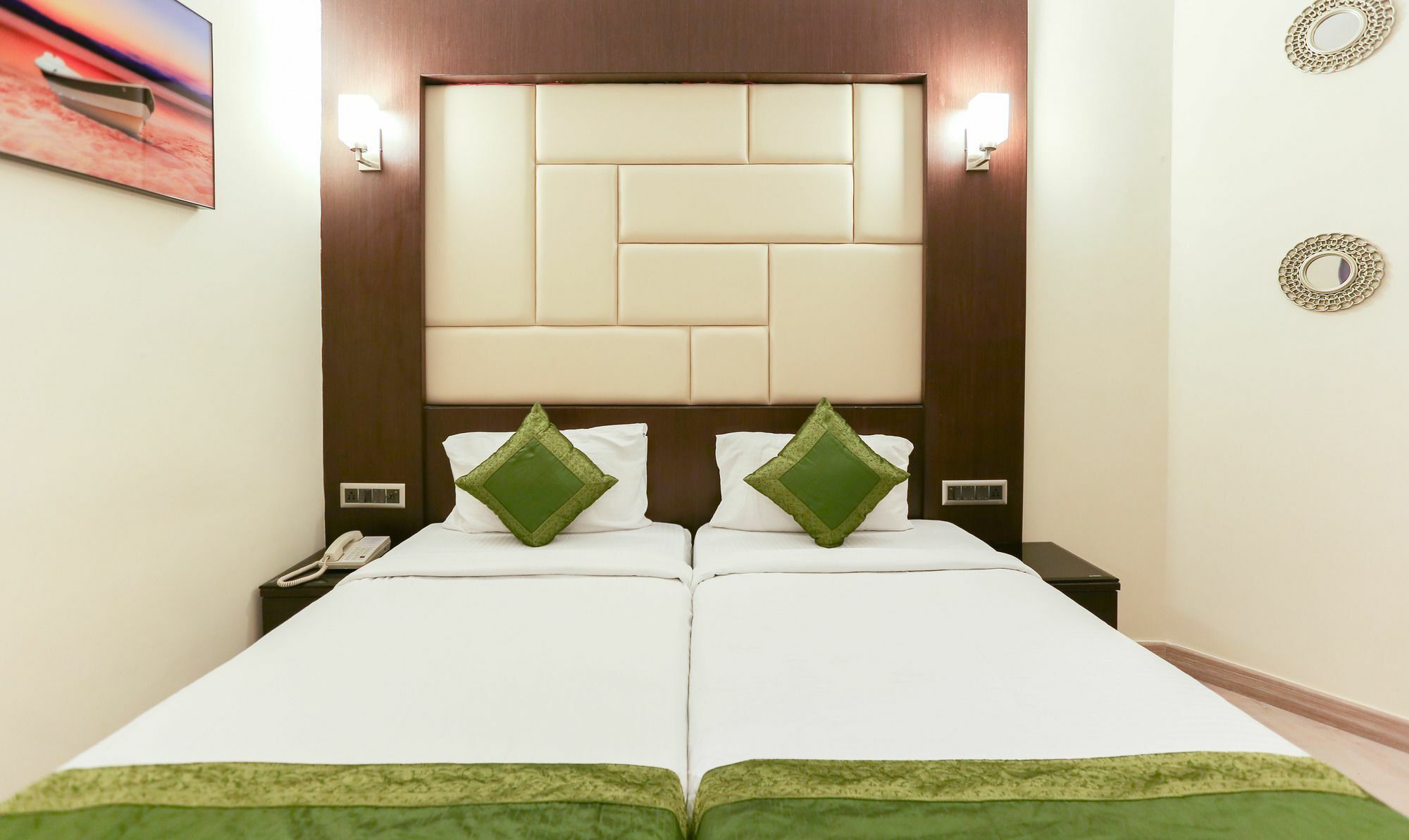 Treebo Trend Wood Bridge Hotel Hyderabad Ngoại thất bức ảnh