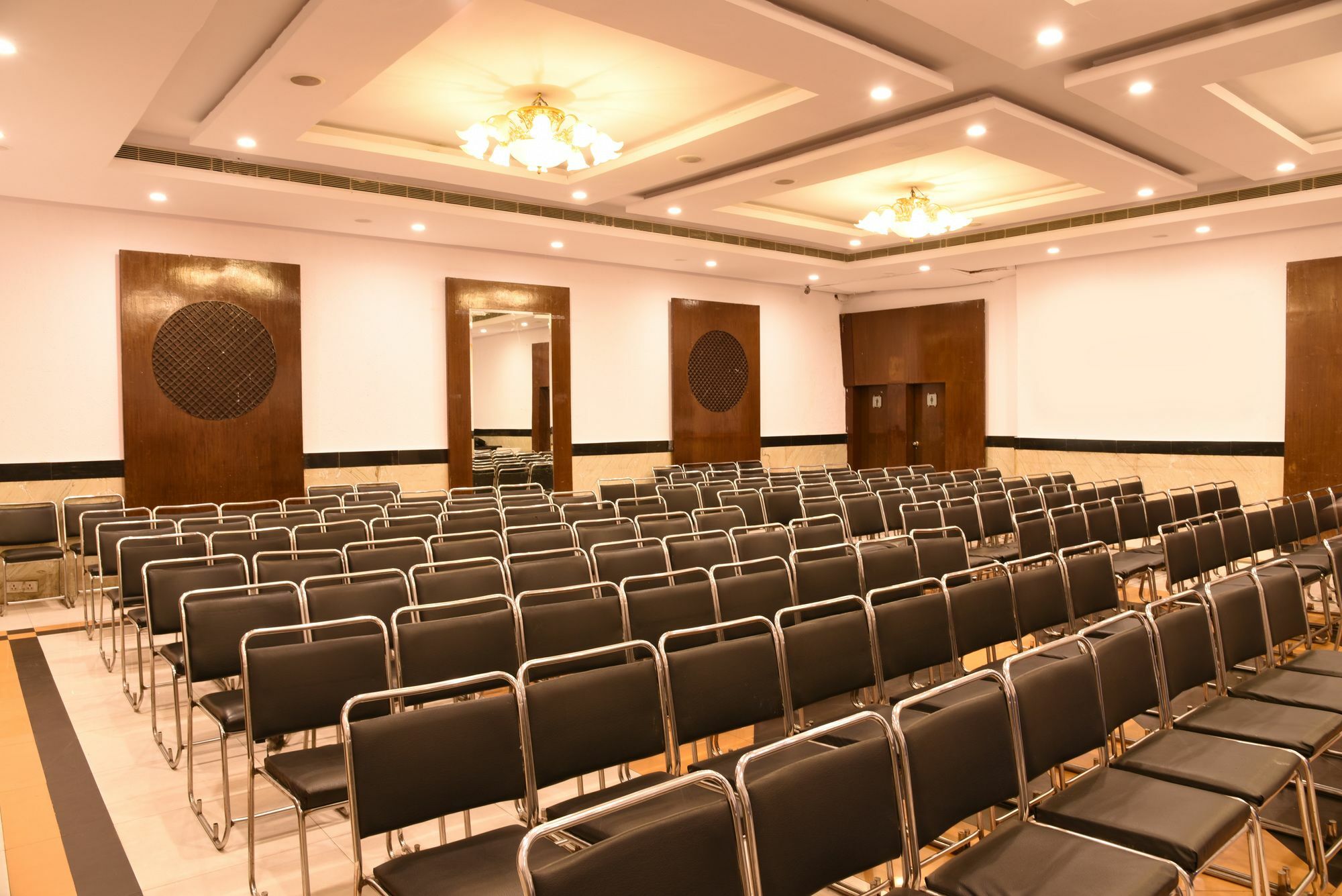Treebo Trend Wood Bridge Hotel Hyderabad Ngoại thất bức ảnh